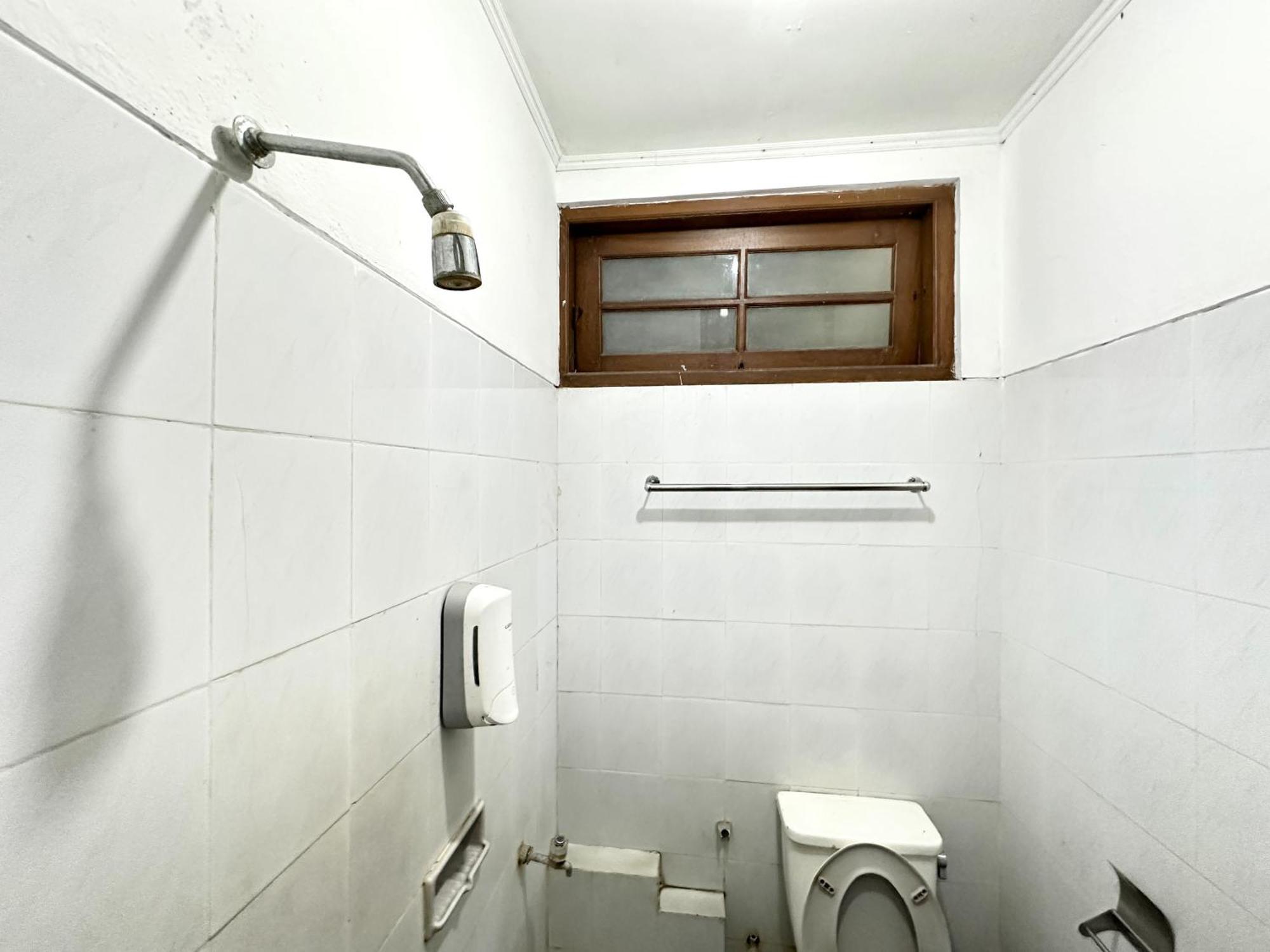 Hotel Dewi Sri Redpartner Yogyakarta Exterior foto